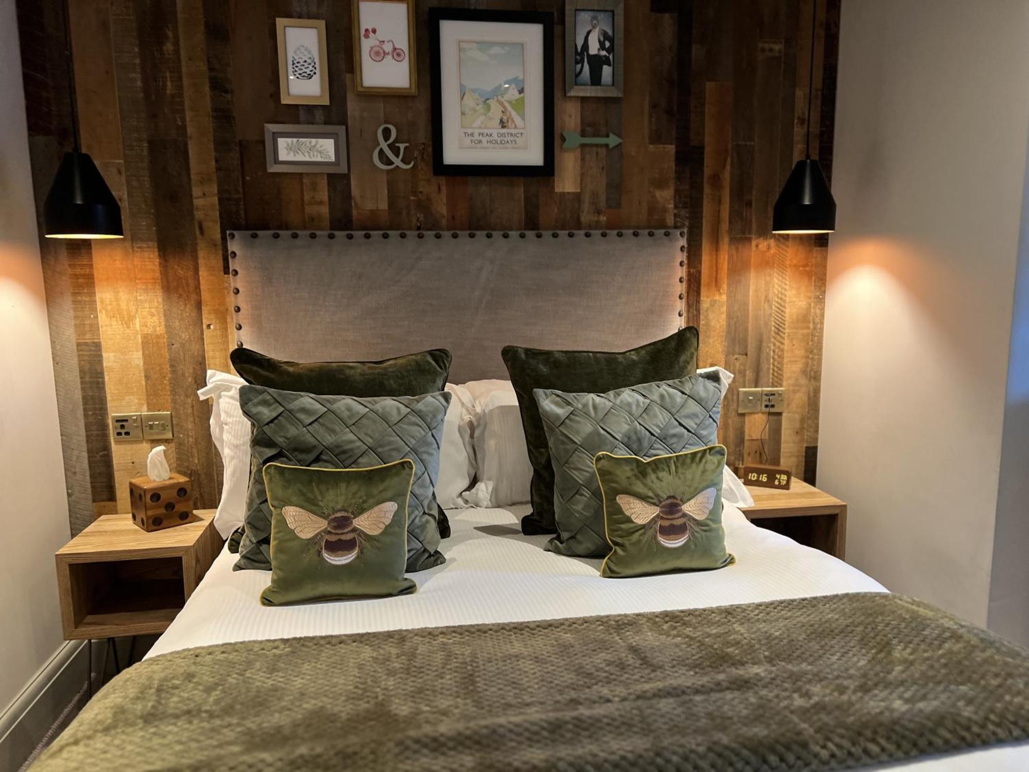 Отель Devonshire Arms Хартингтон Экстерьер фото